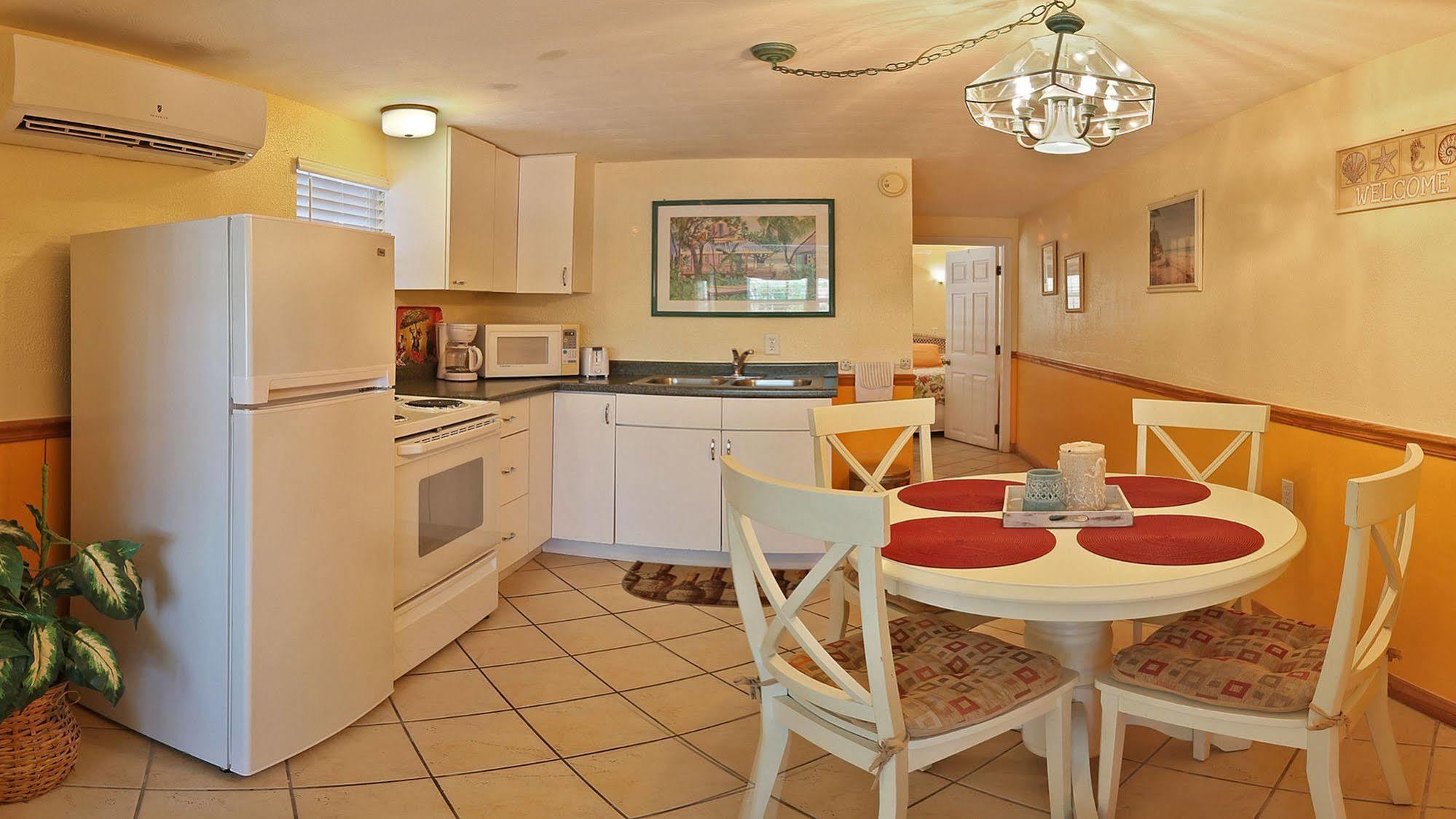 Manatee Bay Inn Fort Myers Beach Εξωτερικό φωτογραφία